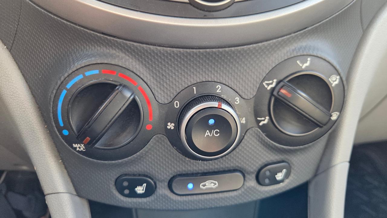 2016 Hyundai Accent GL - Photo #14