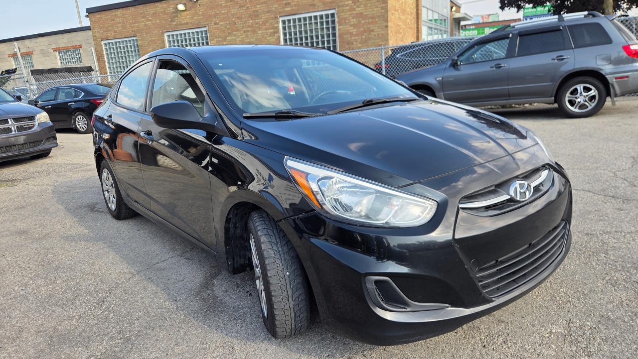 2016 Hyundai Accent GL - Photo #6