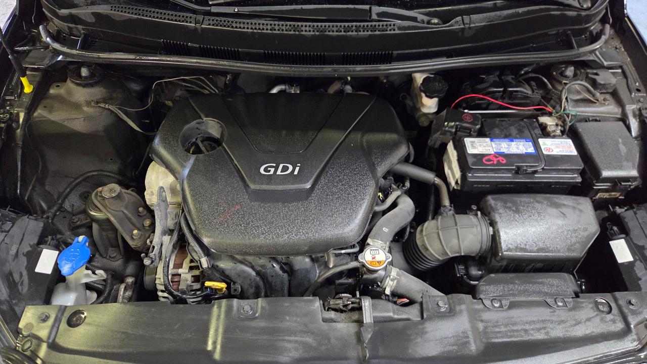 2016 Hyundai Accent GL - Photo #20