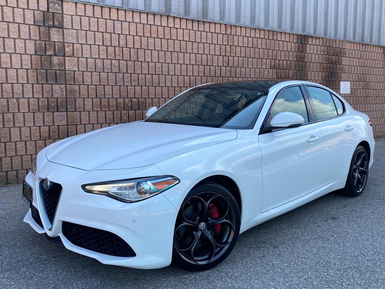 2017 Alfa Romeo Giulia TI Q4 SPORT-AWD-NAV-CAMERA-PANO ROOF - Photo #2
