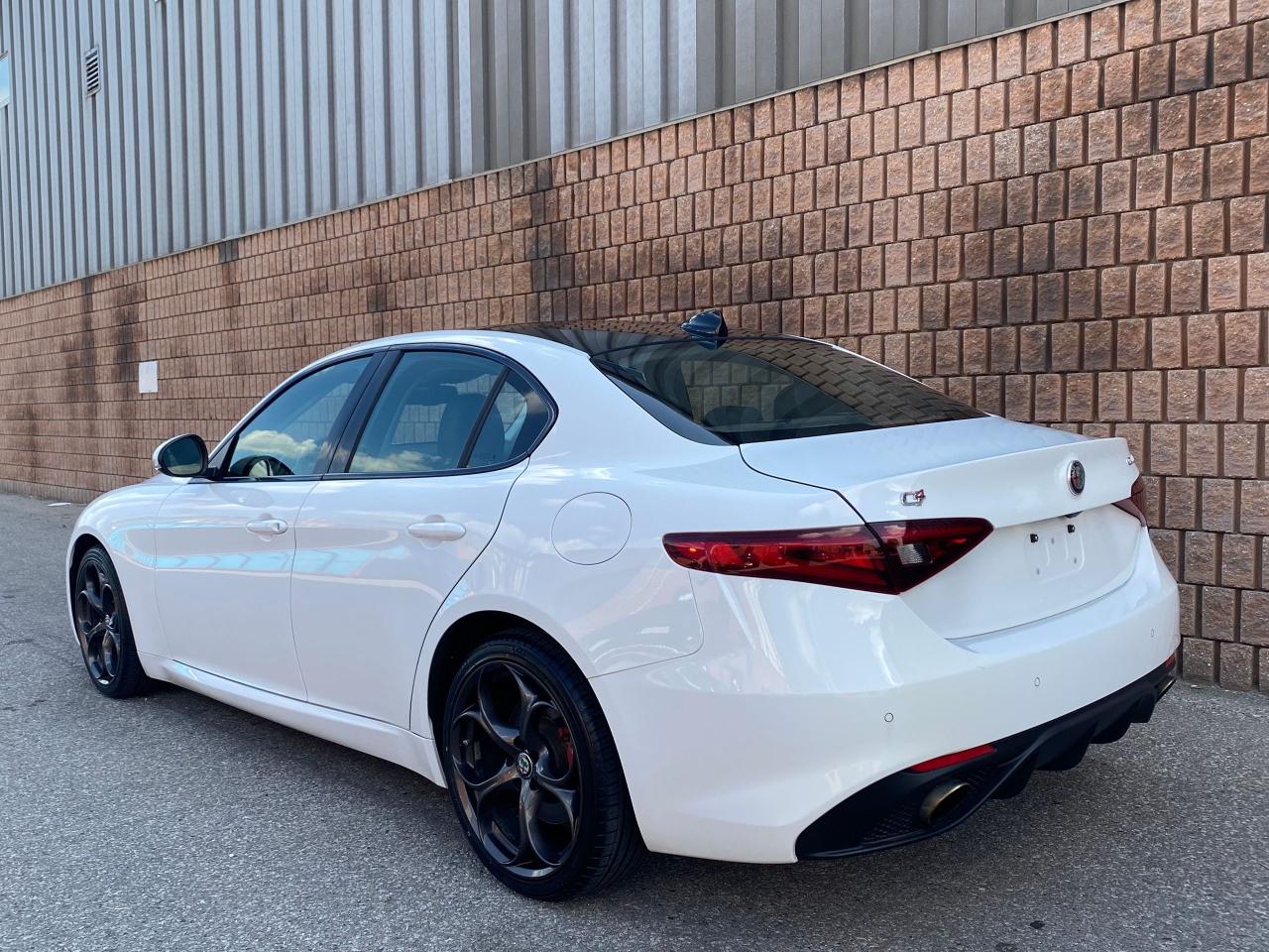 2017 Alfa Romeo Giulia TI Q4 SPORT-AWD-NAV-CAMERA-PANO ROOF - Photo #6