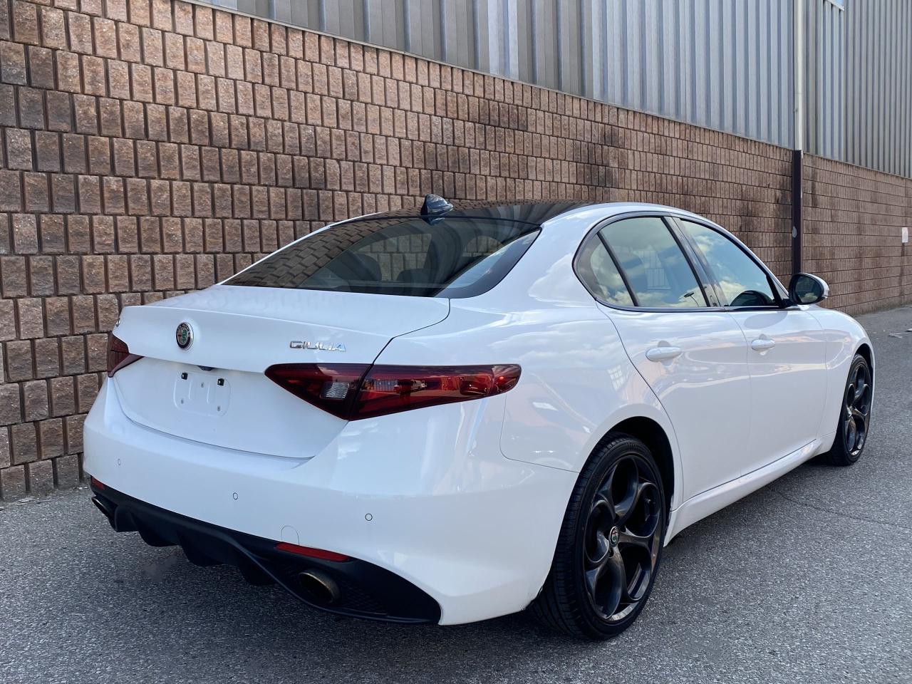 2017 Alfa Romeo Giulia TI Q4 SPORT-AWD-NAV-CAMERA-PANO ROOF - Photo #11