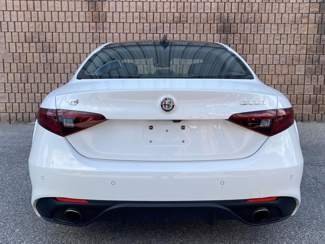2017 Alfa Romeo Giulia TI Q4 SPORT-AWD-NAV-CAMERA-PANO ROOF - Photo #7