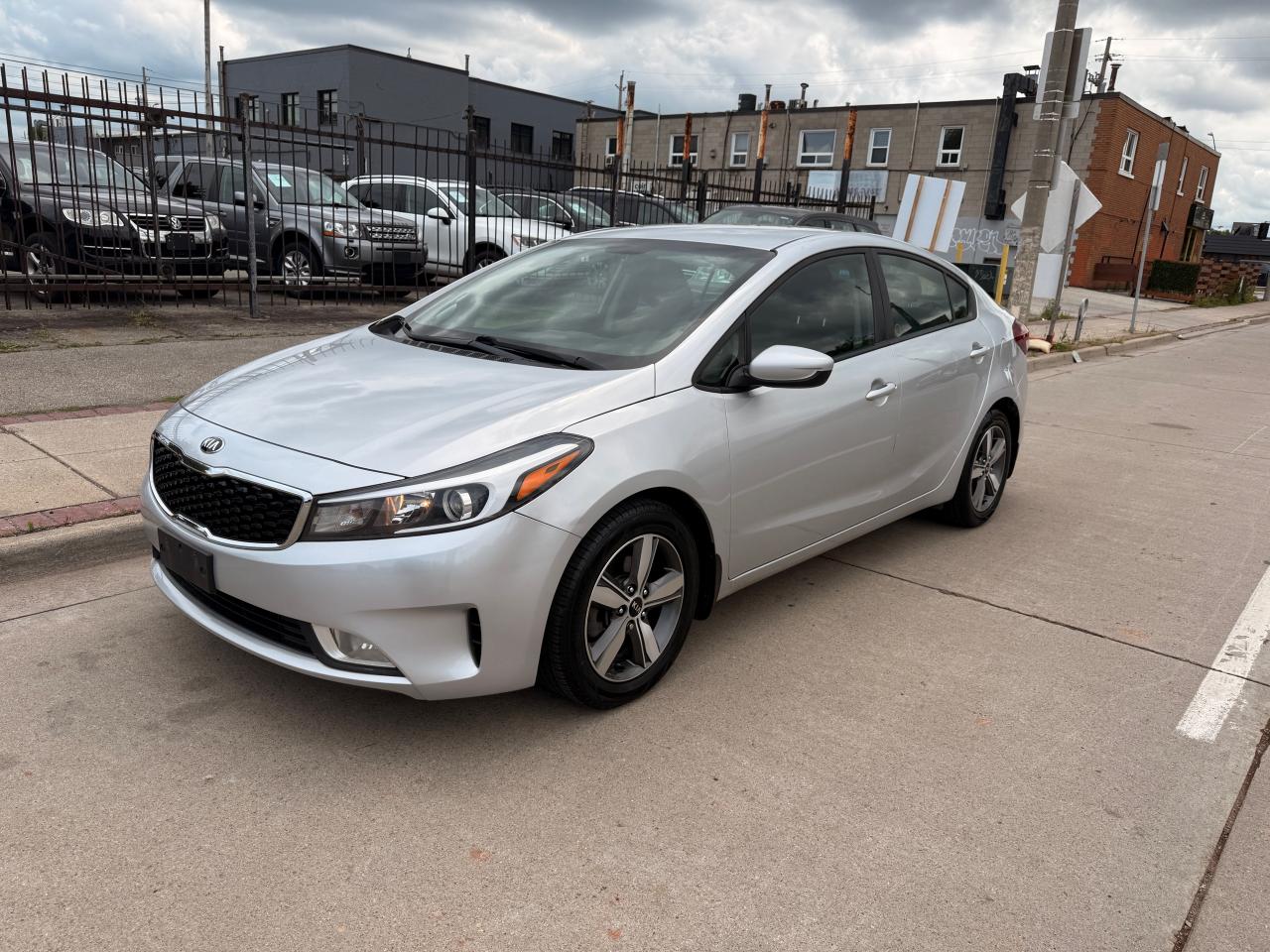 2018 Kia Forte LX Photo2