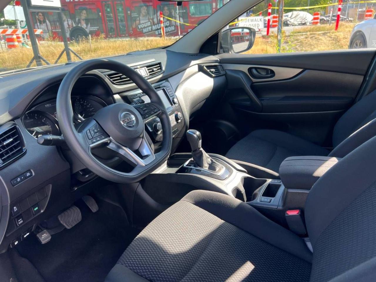 2019 Nissan Qashqai S - Photo #14