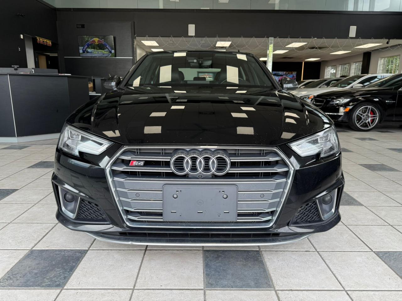 2019 Audi S4 Technik 3.0 TFSI quattro - Photo #2