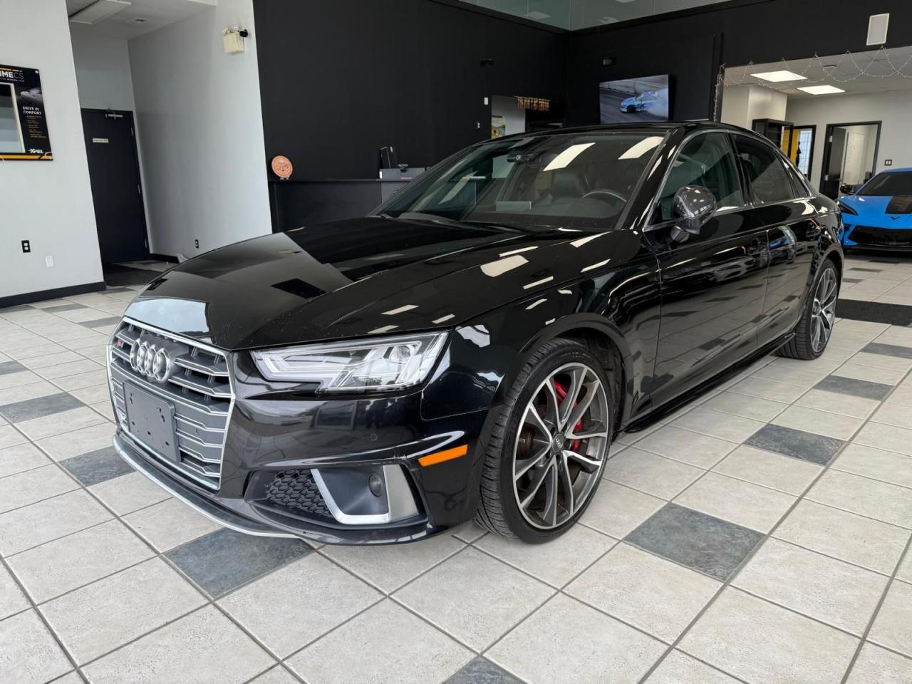 2019 Audi S4 Technik 3.0 TFSI quattro - Photo #3