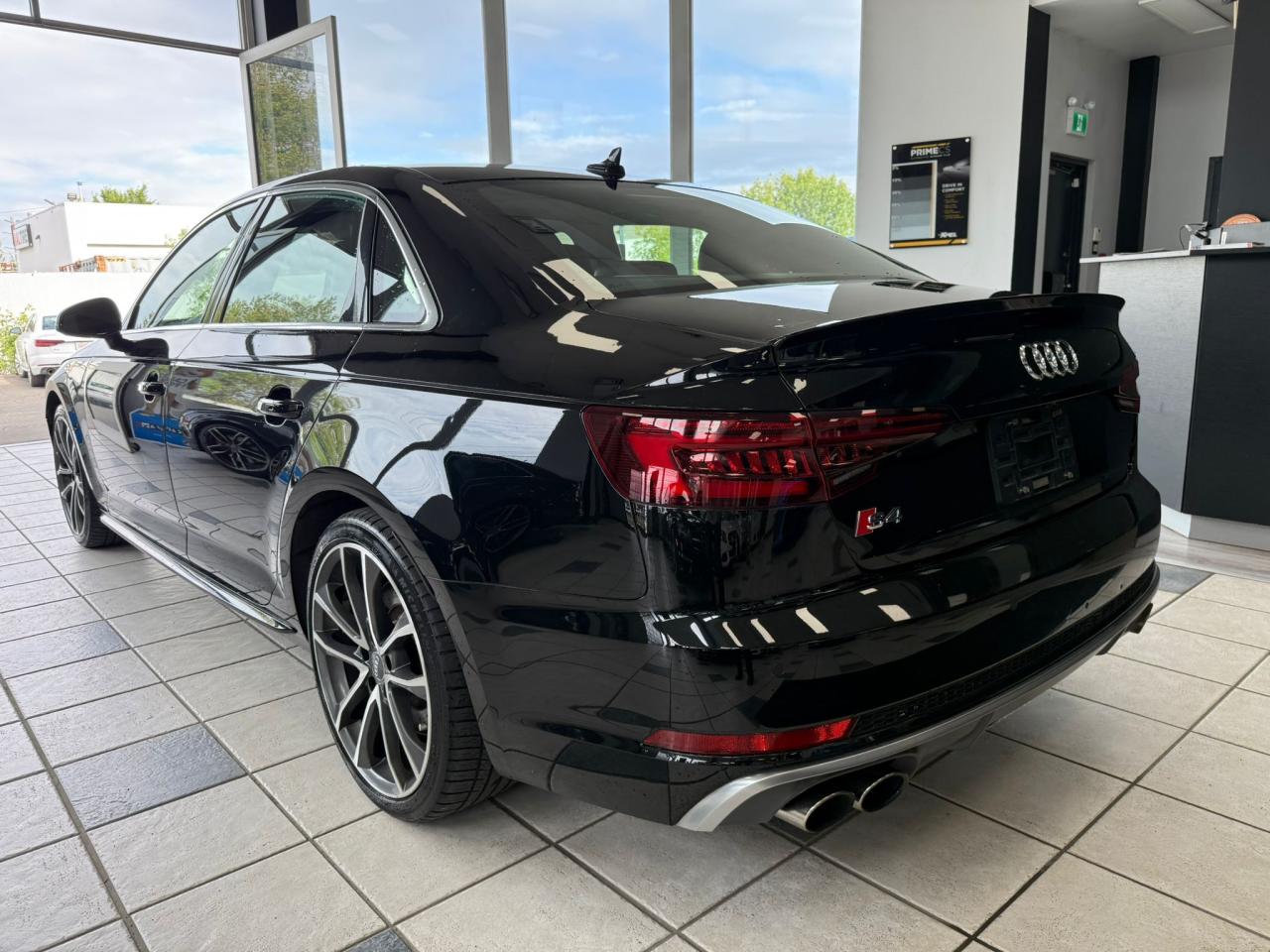 2019 Audi S4 Technik 3.0 TFSI quattro - Photo #5