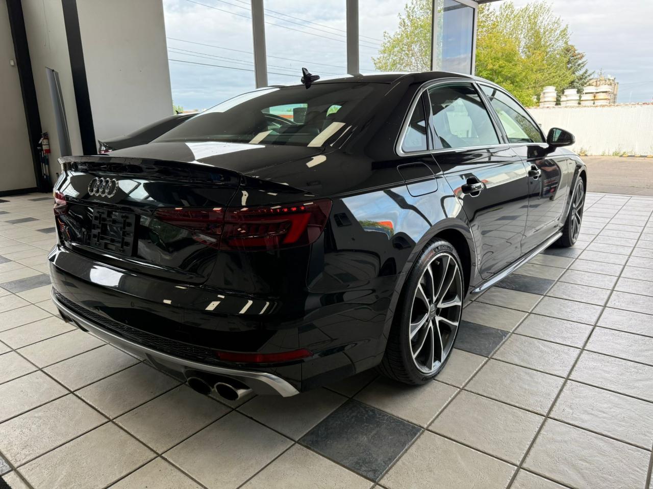 2019 Audi S4 Technik 3.0 TFSI quattro - Photo #7