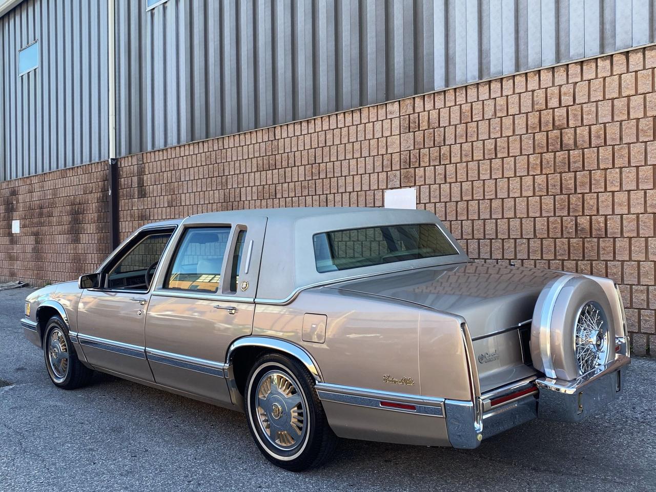 1992 Cadillac DeVille CONTINENTAL KIT - GOLD PKG - FLORIDA CAR - Photo #4