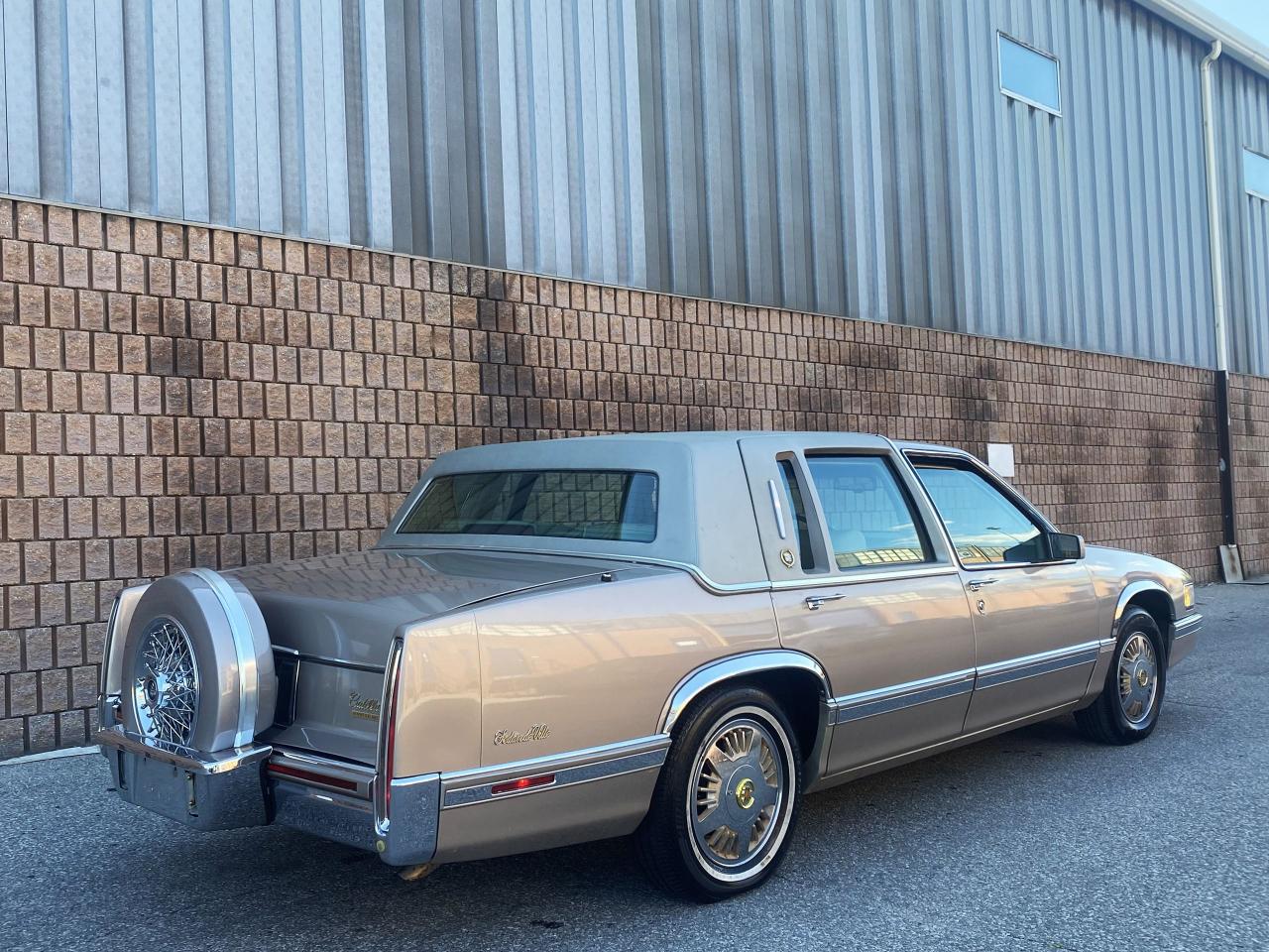 1992 Cadillac DeVille CONTINENTAL KIT - GOLD PKG - FLORIDA CAR - Photo #12
