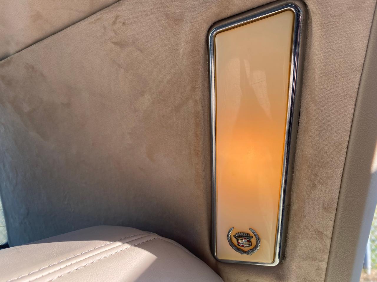 1992 Cadillac DeVille CONTINENTAL KIT - GOLD PKG - FLORIDA CAR - Photo #28