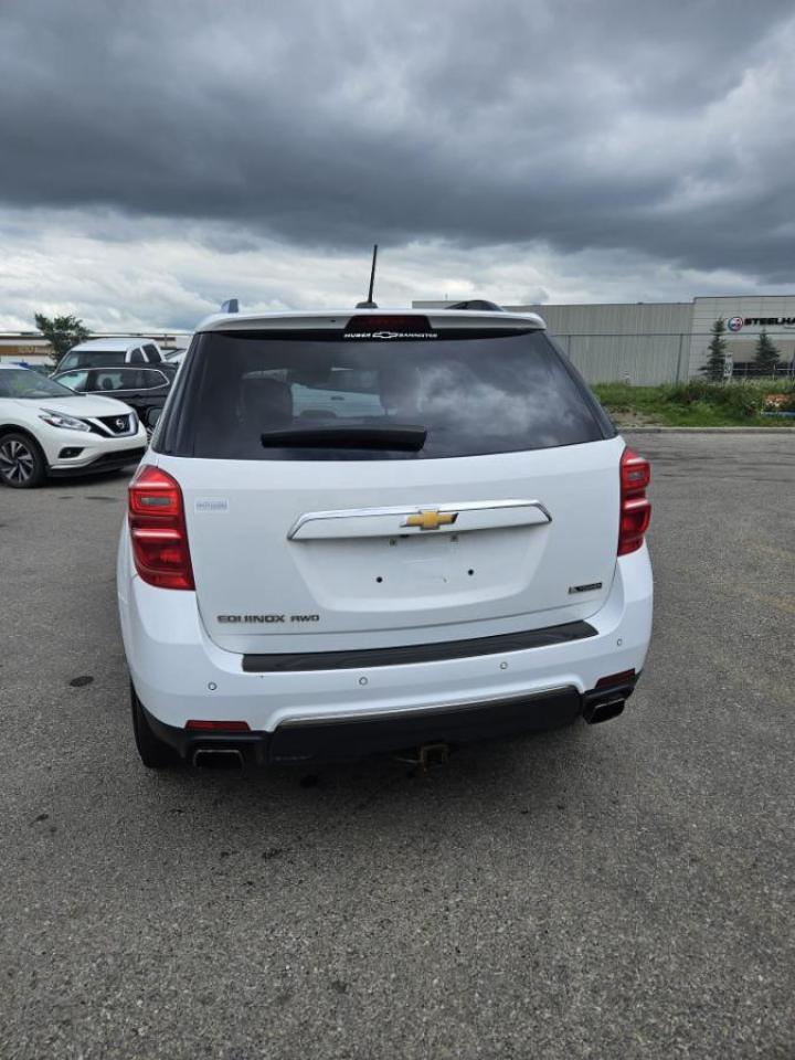 2017 Chevrolet Equinox Premier AWD - Summer Special Photo2