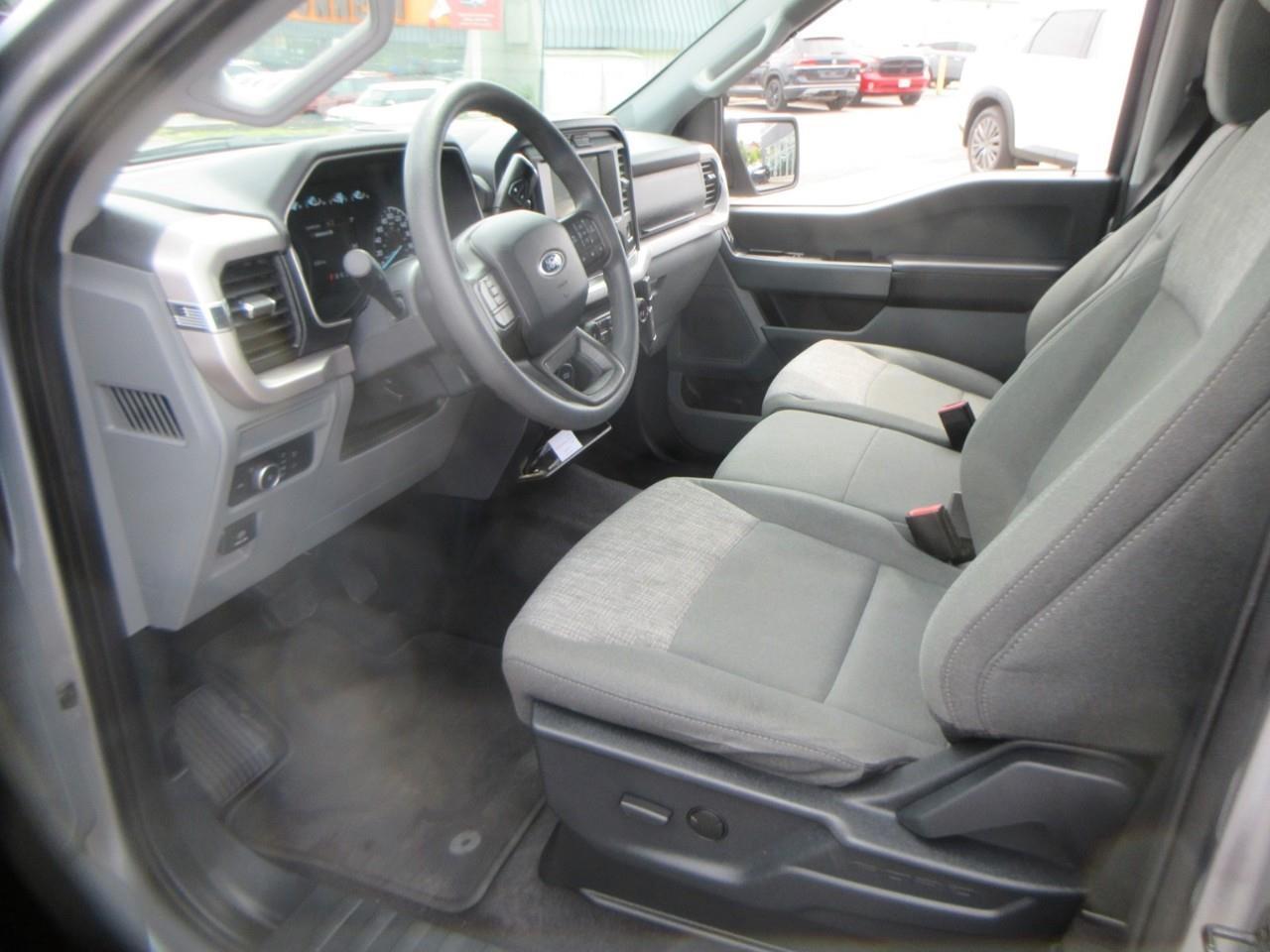 2023 Ford F-150 XL Photo