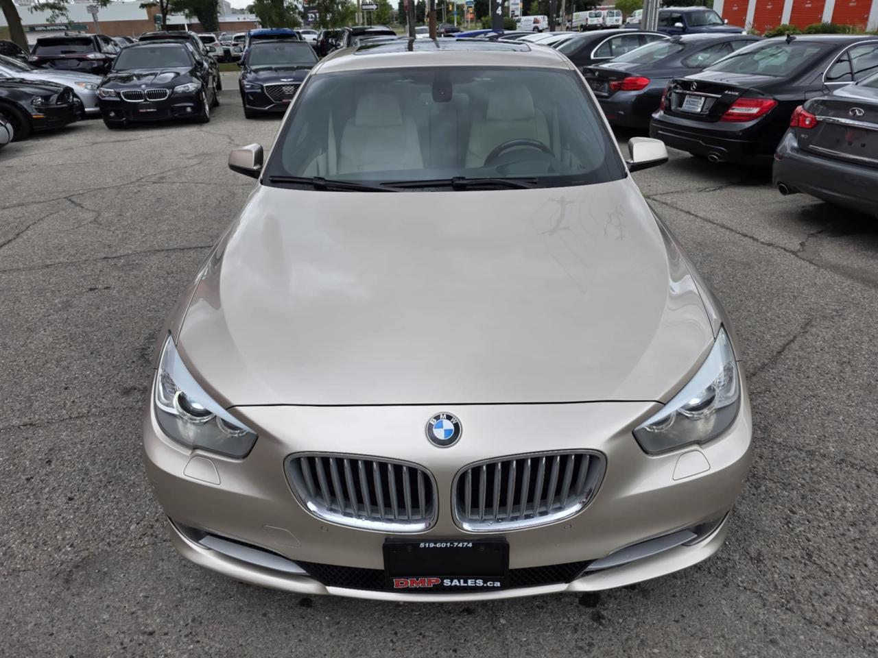 2011 BMW 5 Series 550i xDrive Gran Turismo Photo