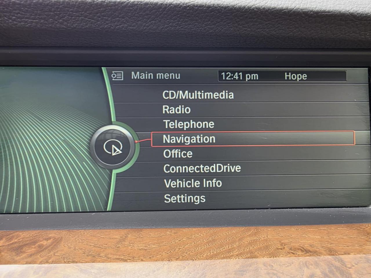 2011 BMW 5 Series 550i xDrive Gran Turismo Photo