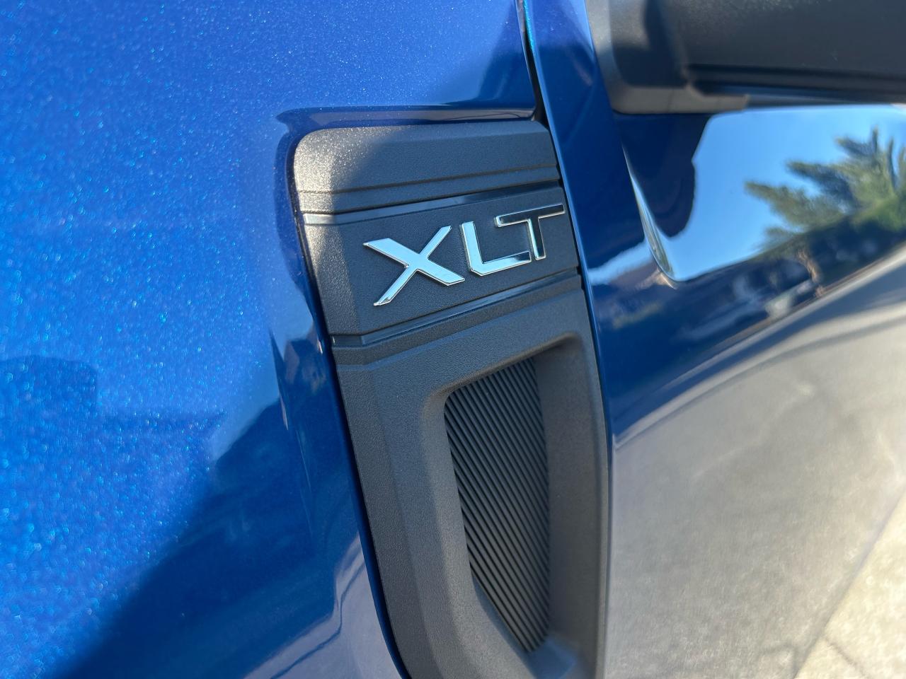 2023 Ford Maverick XLT - Photo #7