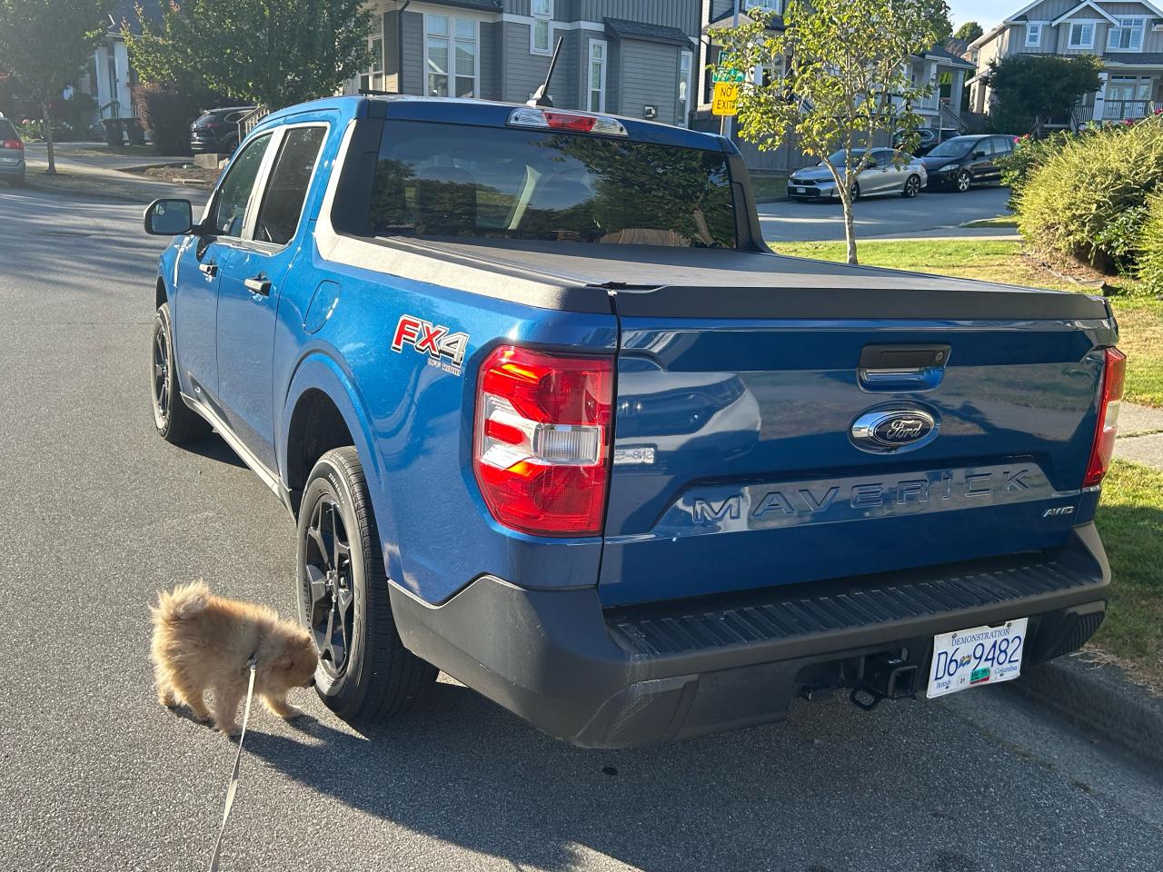 2023 Ford Maverick XLT - Photo #2