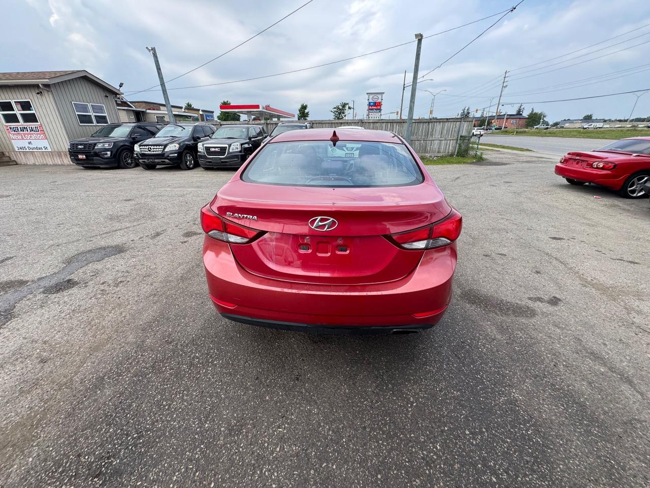 2015 Hyundai Elantra GLS, MANUAL, NO ACCIDENT, ONLY 198KMS, AS IS - Photo #4