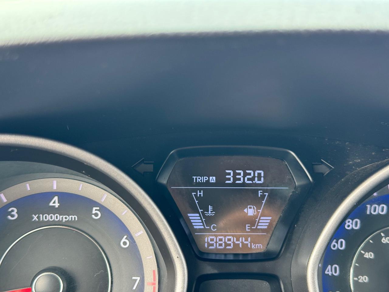 2015 Hyundai Elantra GLS, MANUAL, NO ACCIDENT, ONLY 198KMS, AS IS - Photo #16