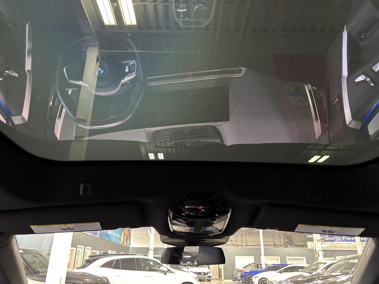 2024 BMW iX xDrive50|AWD|NAV|HUD|MASSAGE|AMBIENT|3DCAM|PANROOF - Photo #16