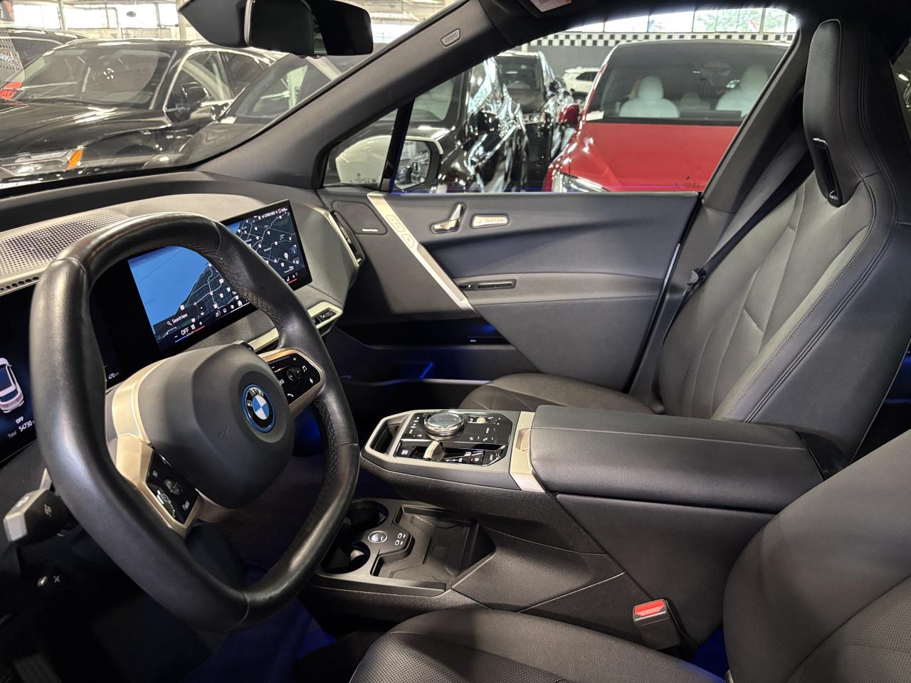 2024 BMW iX xDrive50|AWD|NAV|HUD|MASSAGE|AMBIENT|3DCAM|PANROOF - Photo #25