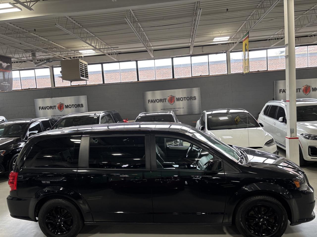 2019 Dodge Grand Caravan GT|V6|POWERDOORS|REARDVD|LEATHER|STOW&GO|NAV|7PASS - Photo #3