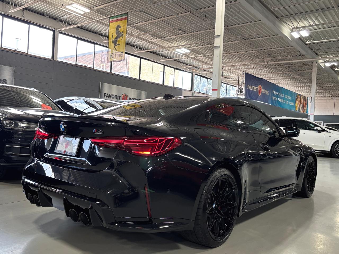 2025 BMW M4 Competition|COUPE|XDRIVE|AWD|CARBONROOF|CARBONLIP| - Photo #9