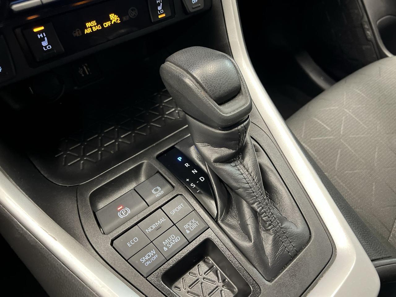 2023 Toyota RAV4 AWD | HTD SEATS | CARPLAY| A/C | REAR CAM Photo