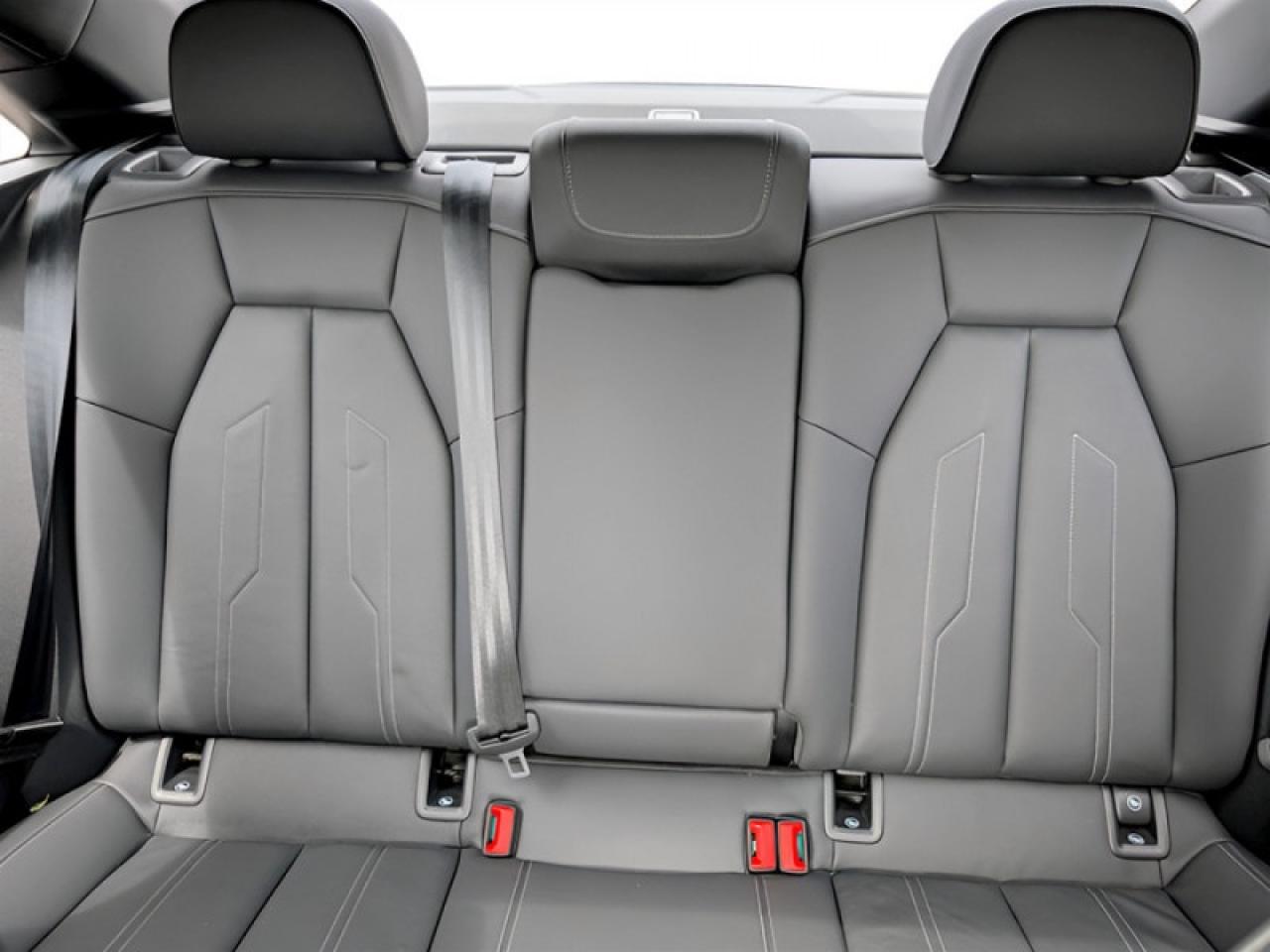 2022 Audi S3 Sedan 2.0 Komfort  **LOW KMS - SUNROOF** Photo