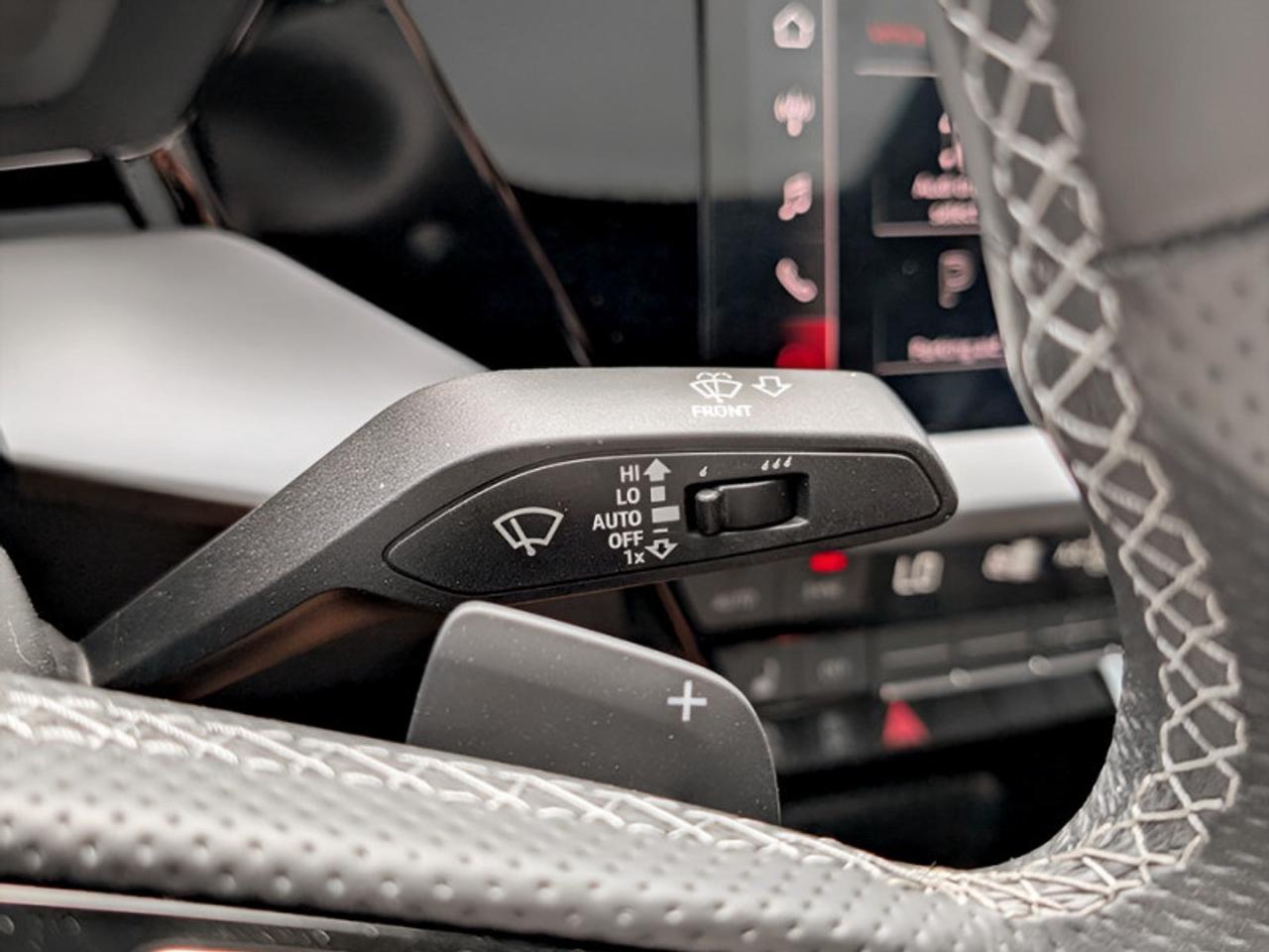 2022 Audi S3 Sedan 2.0 Komfort  **LOW KMS - SUNROOF** Photo