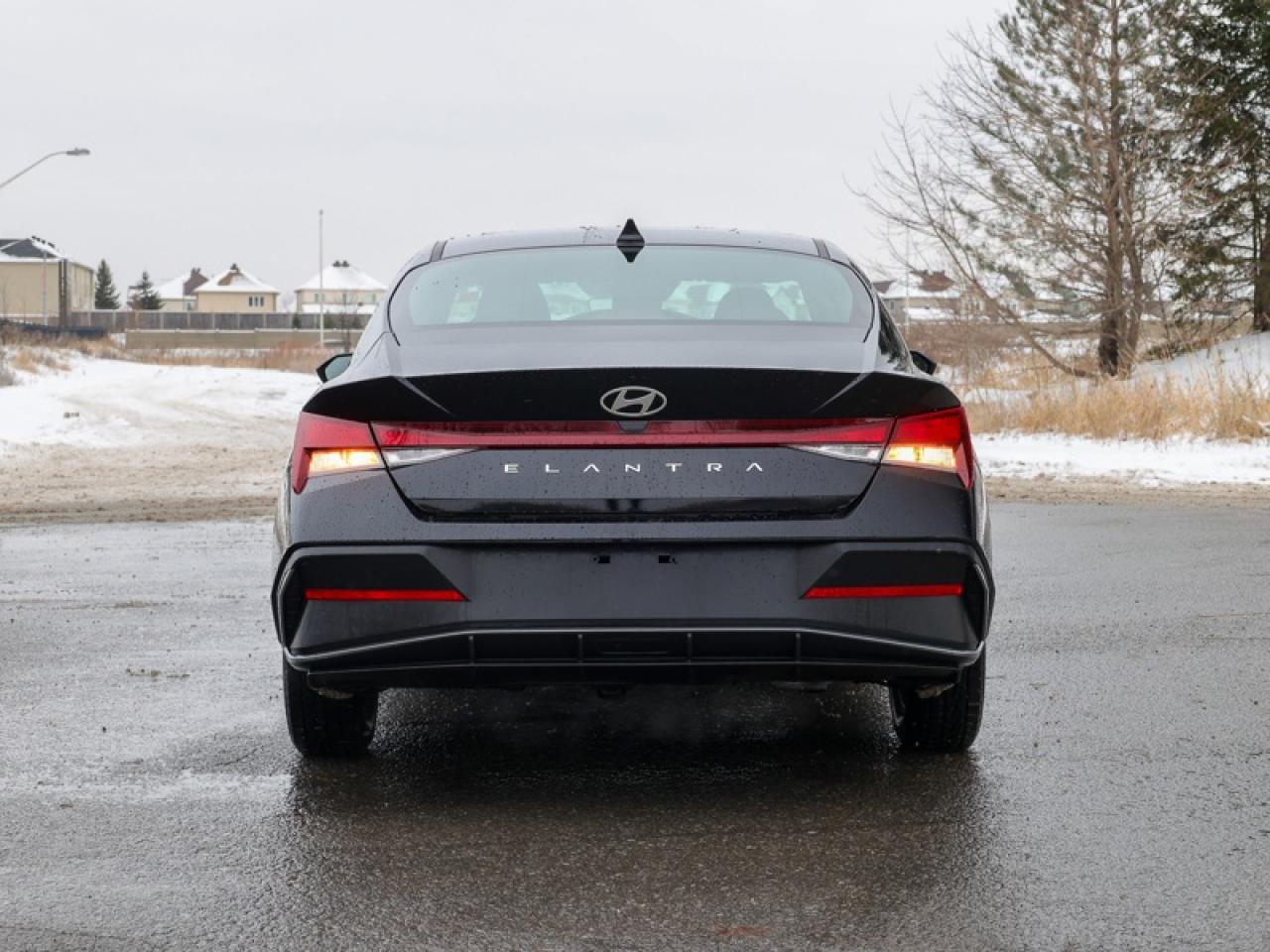 2024 Hyundai Elantra Essential IVT  - Heated Seats - $164 B/W Photo3