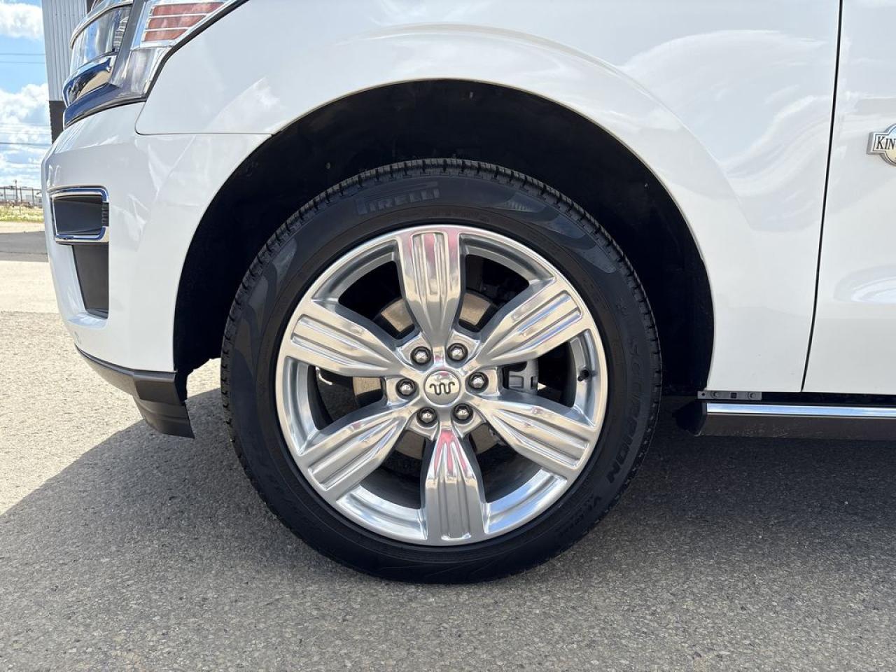 2024 Ford Expedition King Ranch Max Photo5