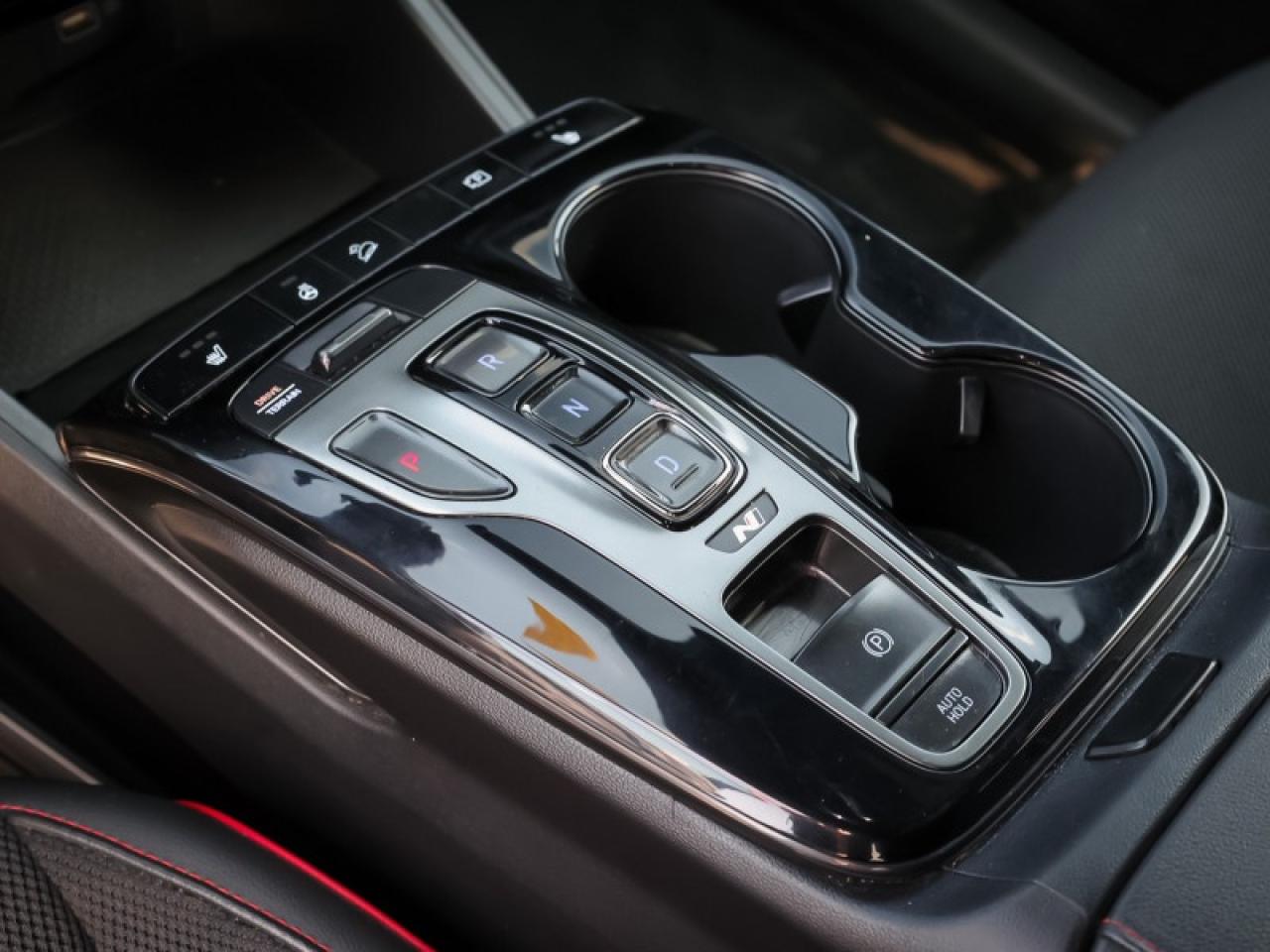 2024 Hyundai Tucson Hybrid N-Line  - Sunroof -  Cooled Seats - $247 B/W Photo