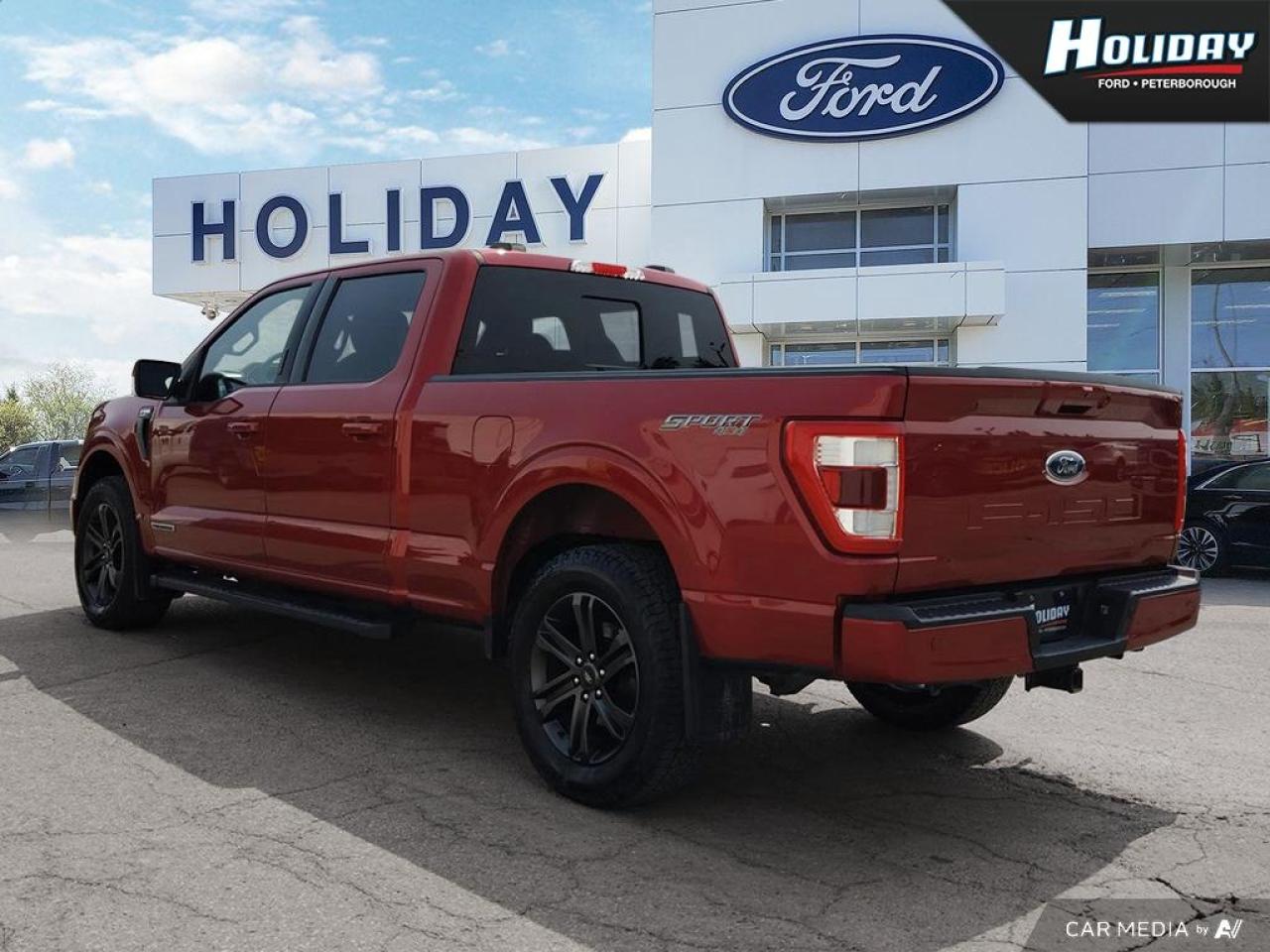 2022 Ford F-150 Lariat Photo2