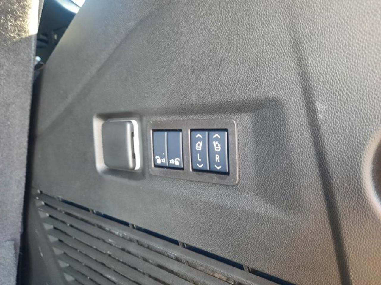 12799519