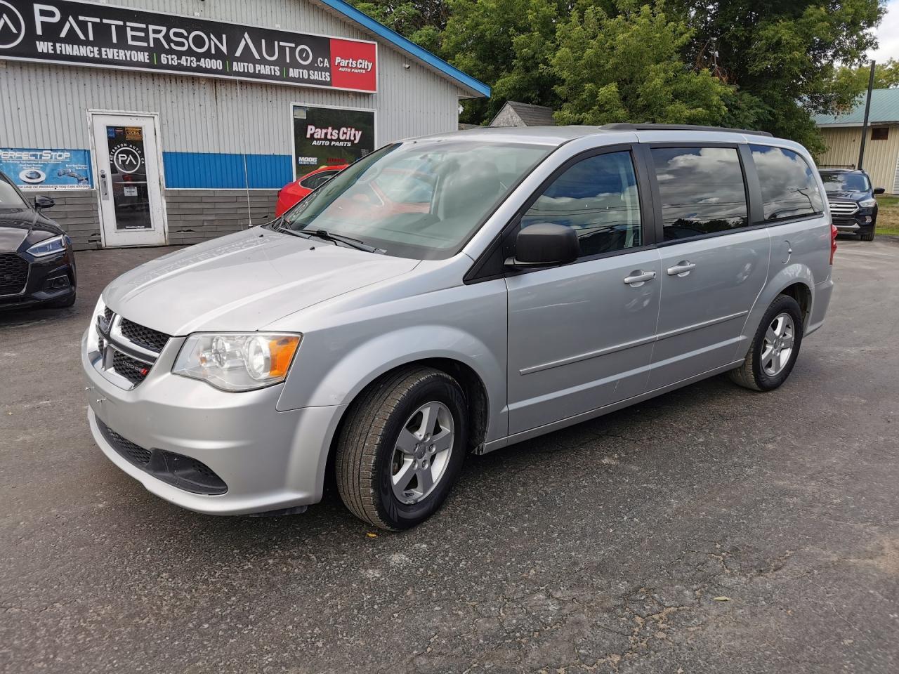 Used 2012 Dodge Grand Caravan SE for sale in Madoc, ON