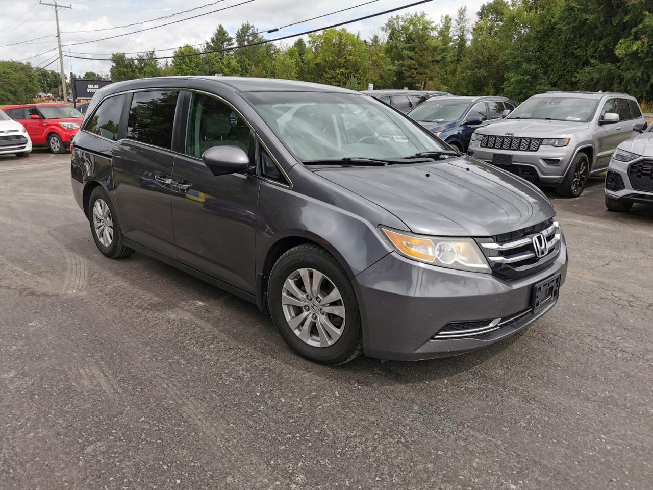 2014 Honda Odyssey EX - Photo #3