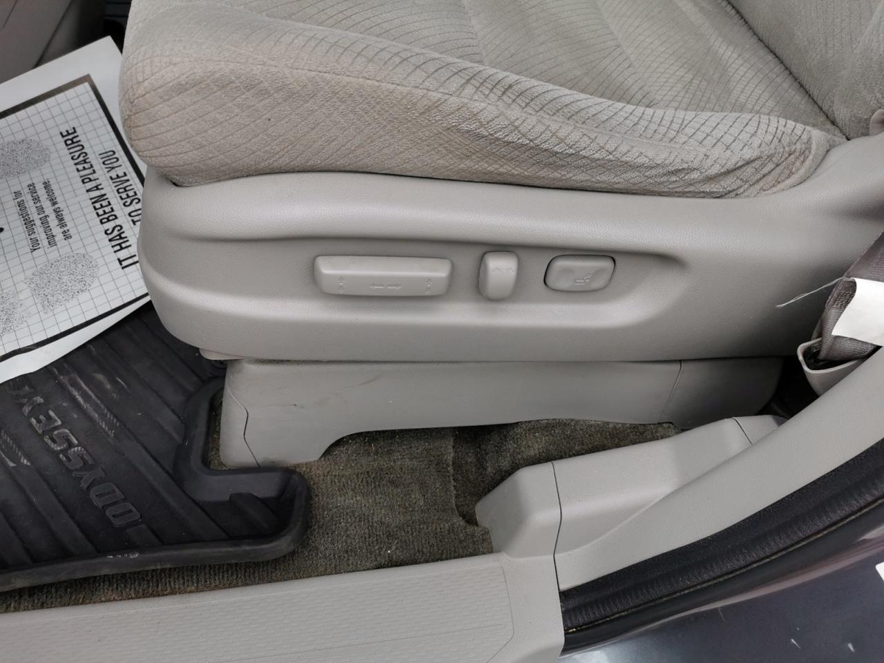 2014 Honda Odyssey EX - Photo #12