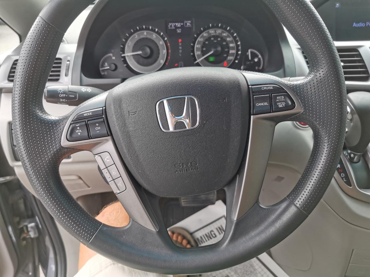 2014 Honda Odyssey EX - Photo #14