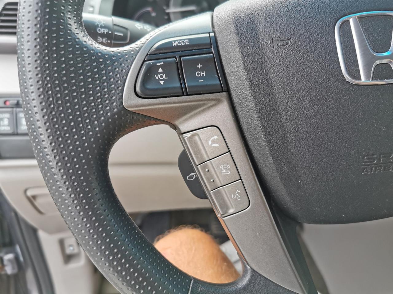 2014 Honda Odyssey EX - Photo #15