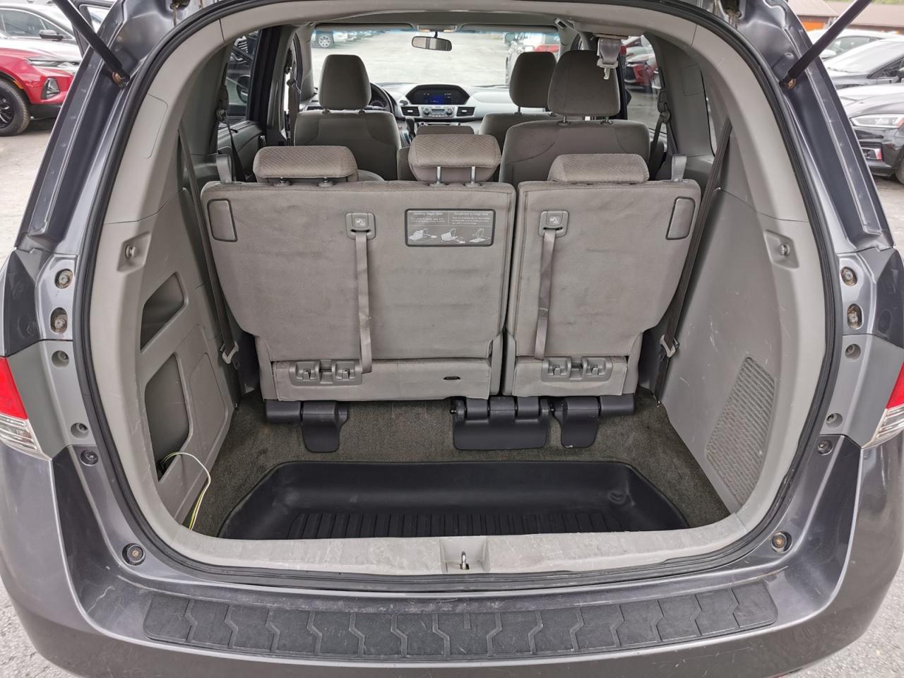 2014 Honda Odyssey EX - Photo #27