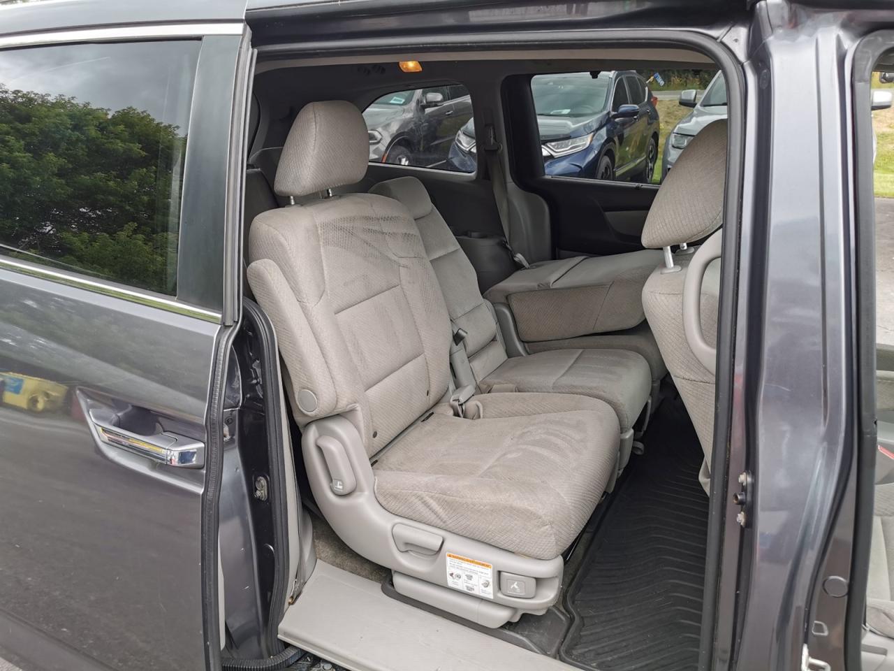 2014 Honda Odyssey EX - Photo #30