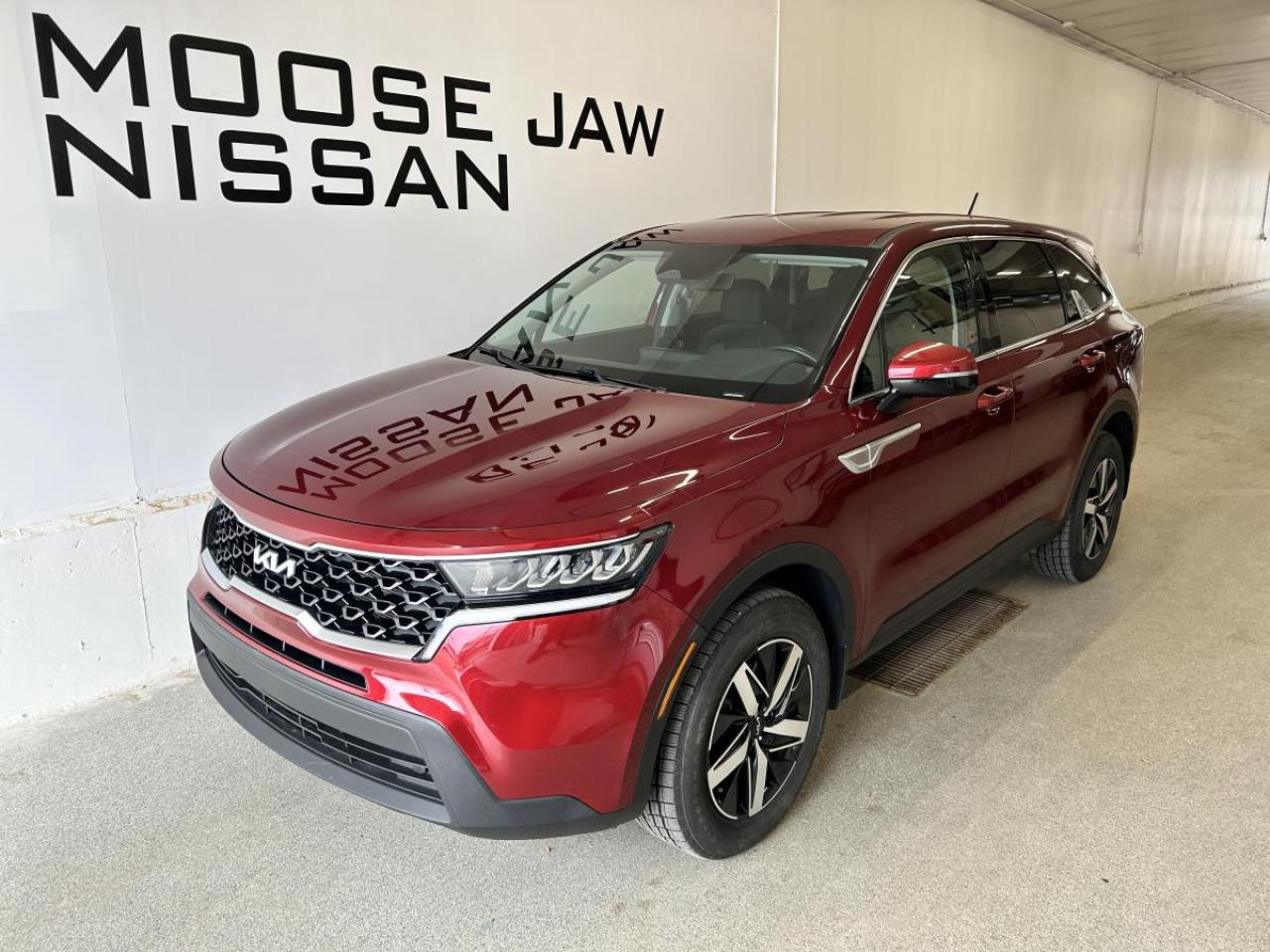 Used 2022 Kia Sorento LX+ AWD for sale in Moose Jaw, SK