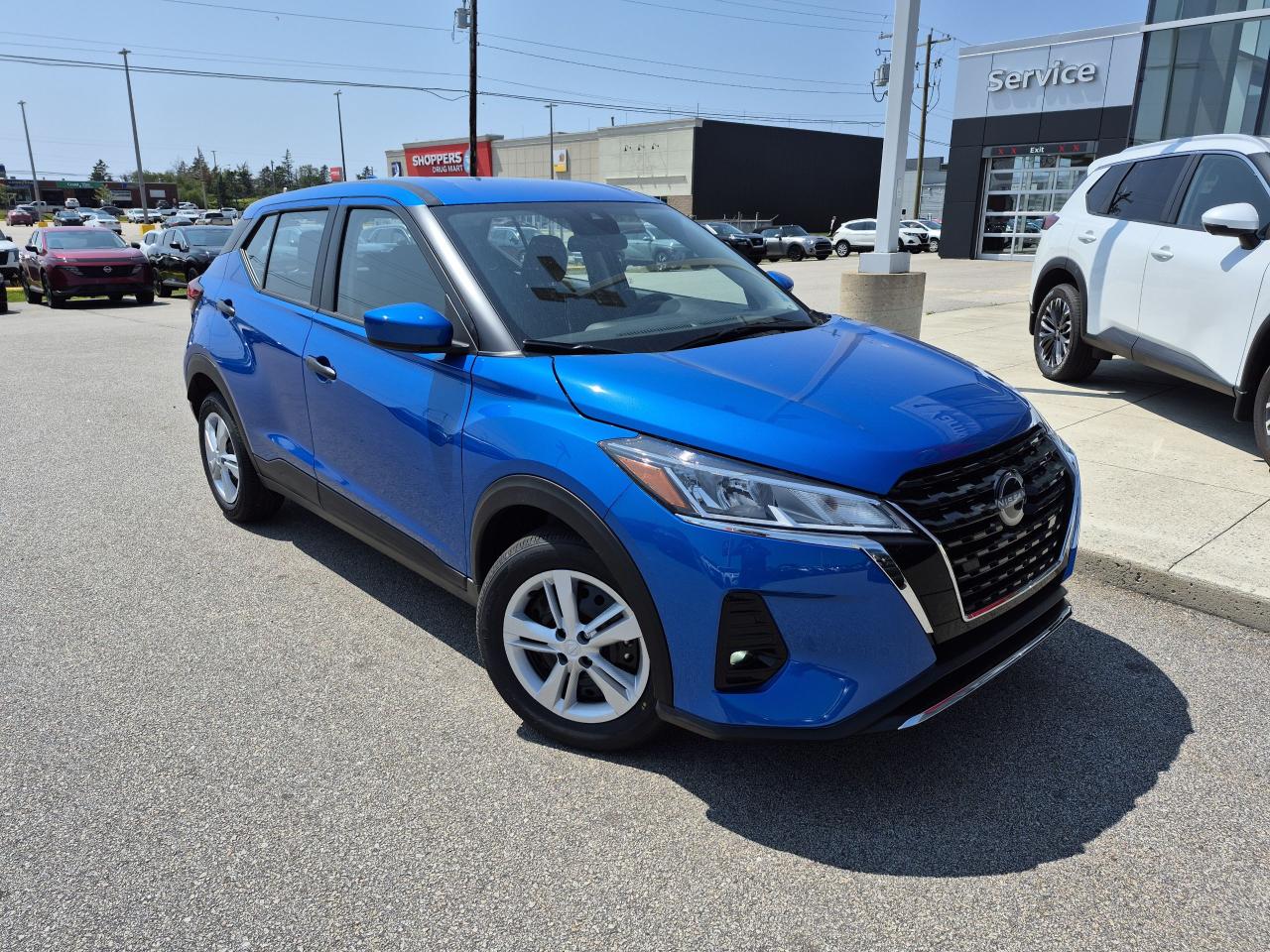 2025 Nissan Kicks 