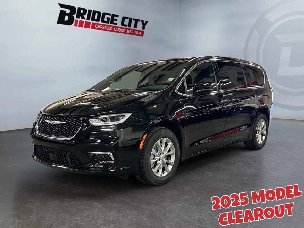 New 2025 Chrysler Pacifica Select - Apple CarPlay for sale in Lethbridge, AB