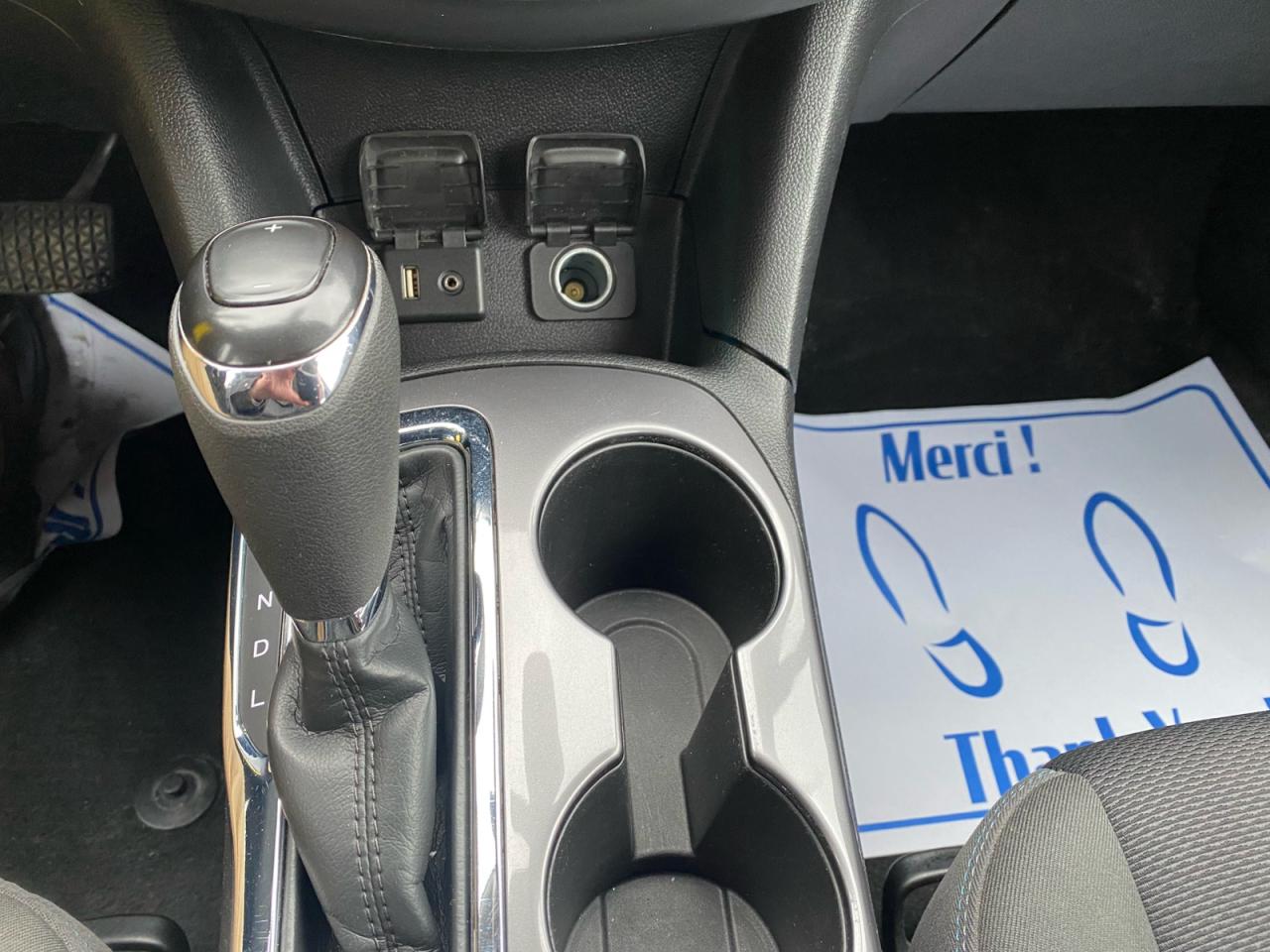 2017 Chevrolet Cruze LT | Auto | Hatchback Photo