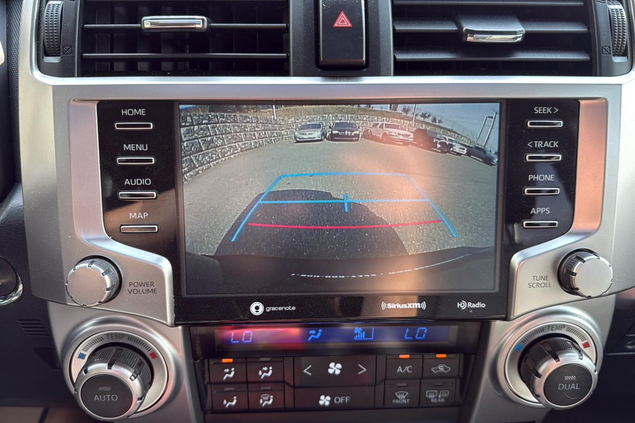 2020 Toyota 4Runner SR5 7 PASSENGER Photo