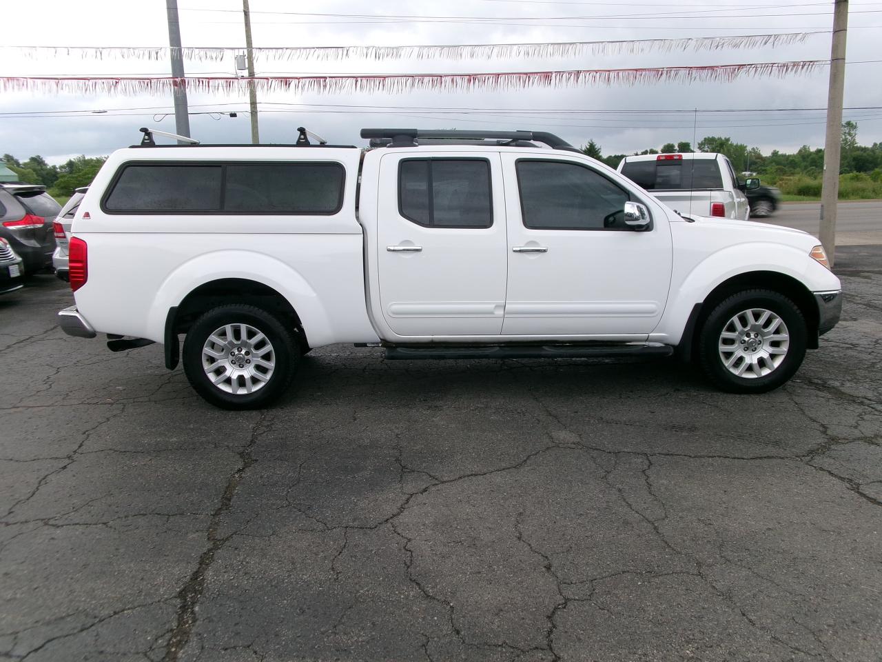 Used 2010 Nissan Frontier LE Crew Cab  4x4 for sale in Fonthill, ON
