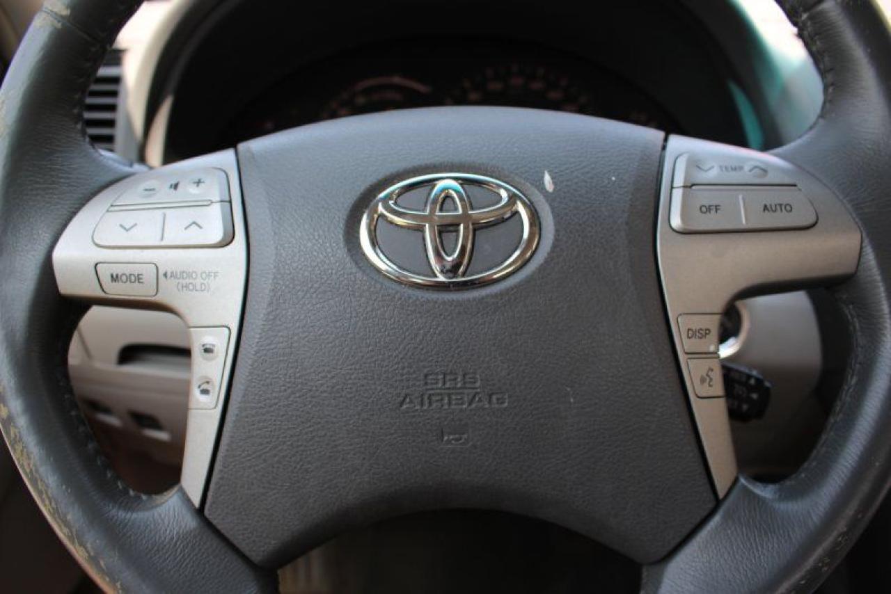 2007 Toyota Camry Synergy Hybrid*Heated Leather*Sun Roof*Bluetooth - Photo #11